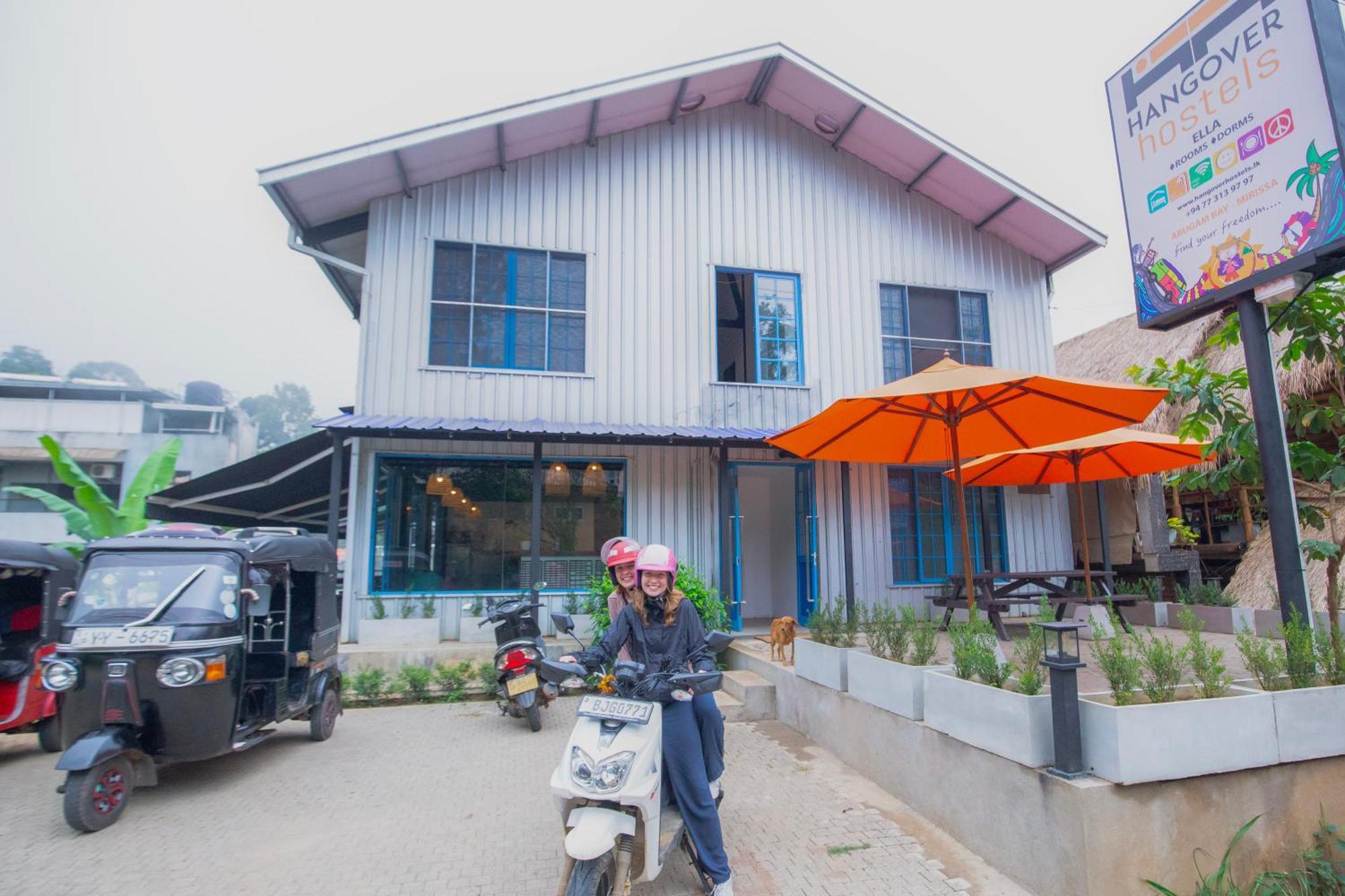 Hangover Hostels Ella Exterior photo